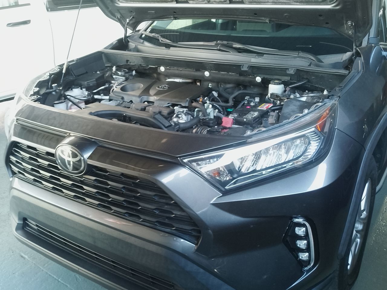 Toyota Rav-4 2021, foto 5 de 5