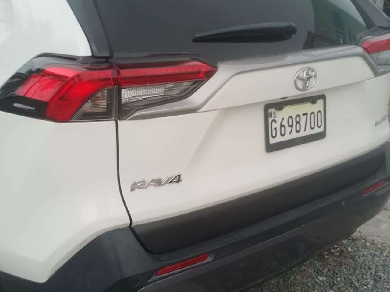 Toyota Rav-4 2021, foto 3 de 6