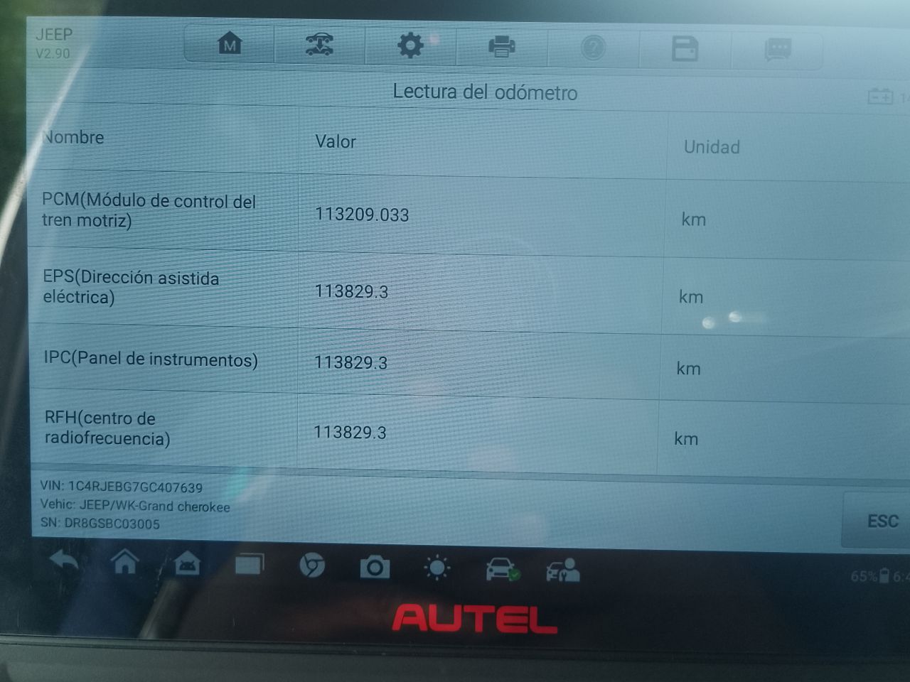 Jeep Grand Cherokee 2016, foto 2 de 6