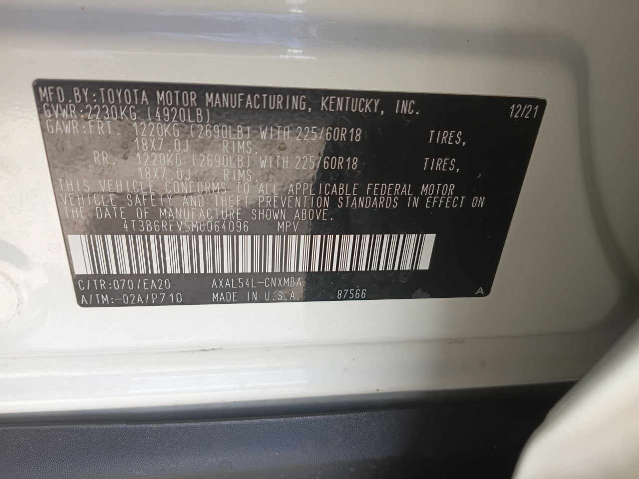 Toyota RAV4 2021, foto 3 de 8