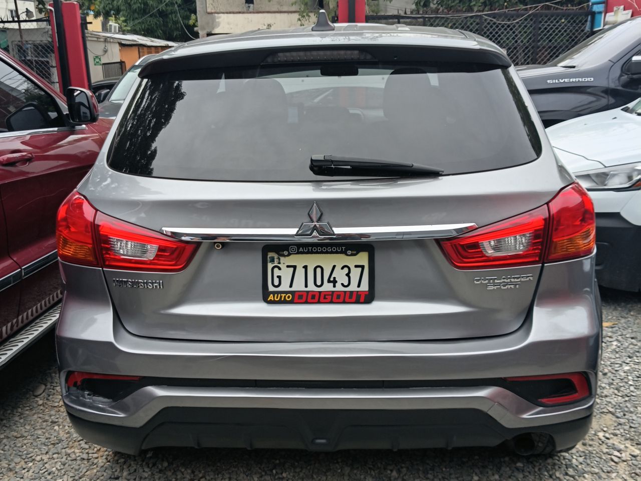 Mitsubishi Outlander Sport 2019, foto 6 de 7