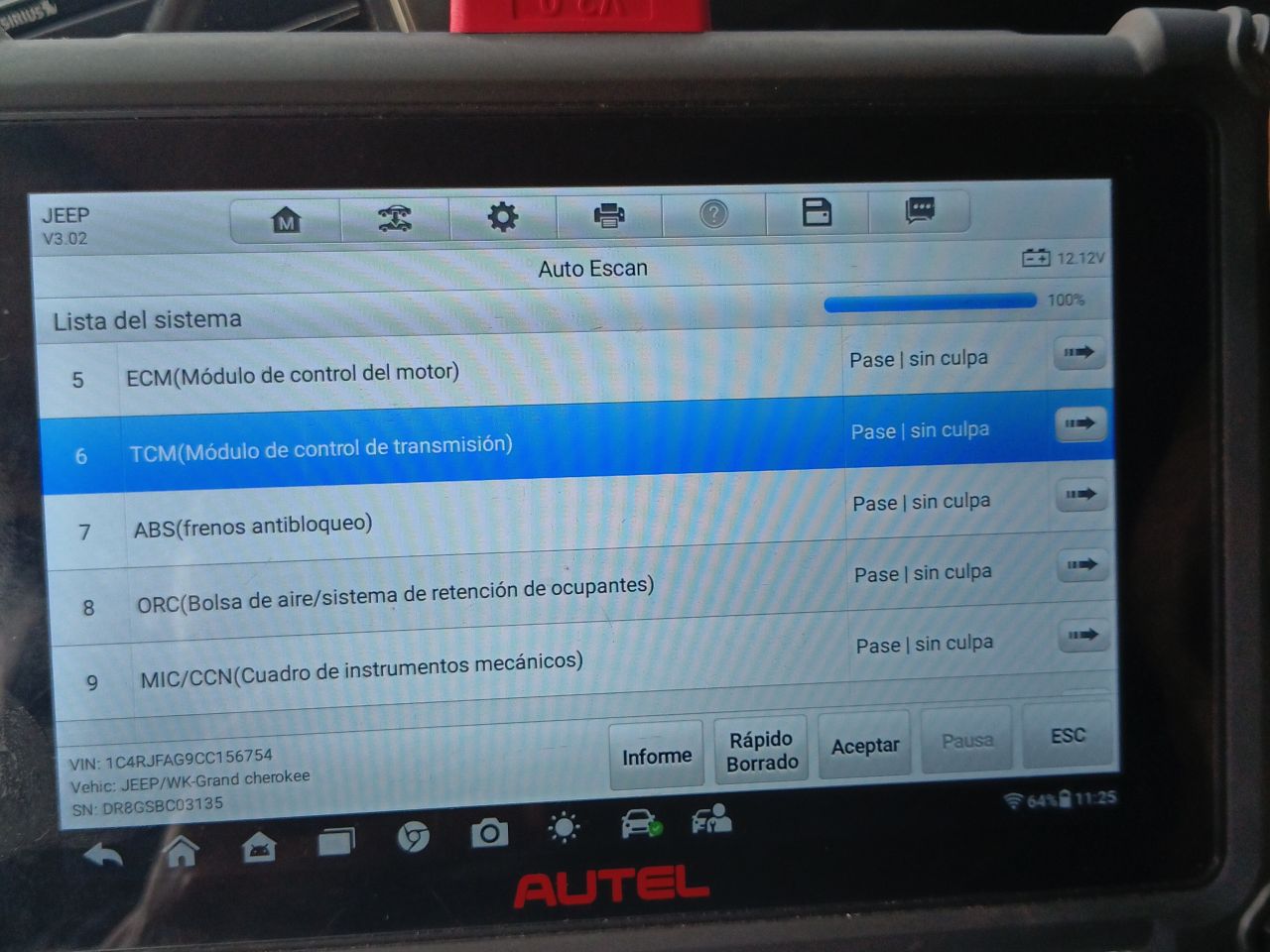 Jeep Gran Cherokee 2012, foto 7 de 7