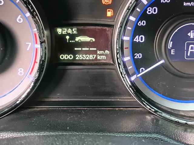 Hyundai Sonata (Yf) 2014