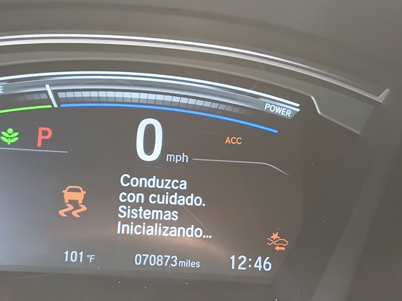 Honda CR-V Hybrid 2021, foto 3 de 7