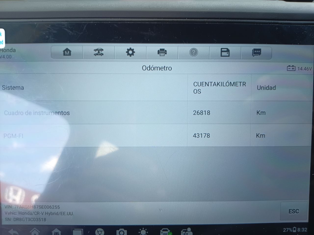 Honda CR-V Hybrid 2025, foto 8 de 9