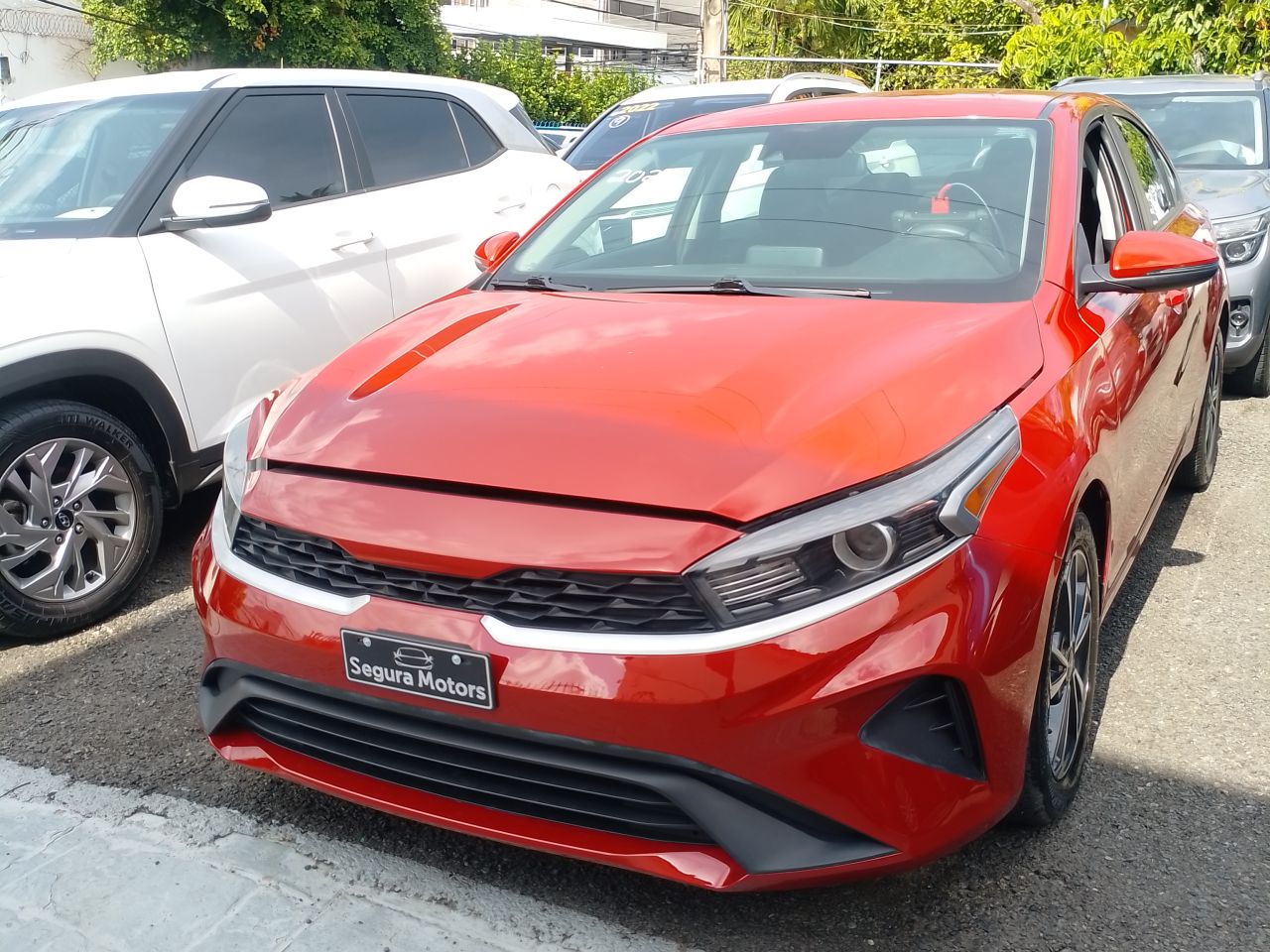KIA Forte 2022, foto 1 de 6