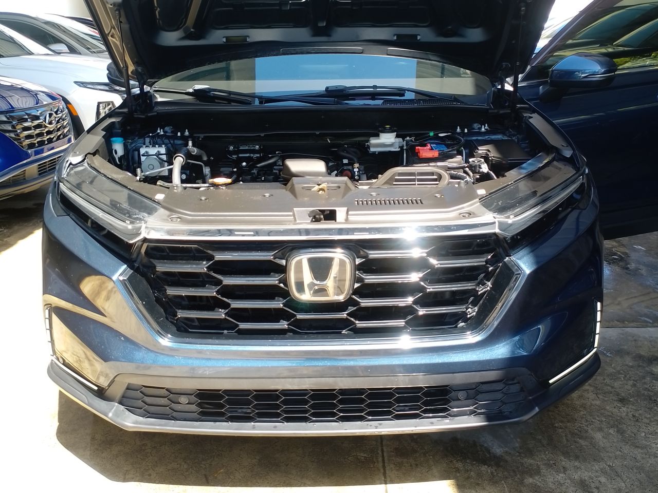 Honda CR-V 2023, foto 3 de 6