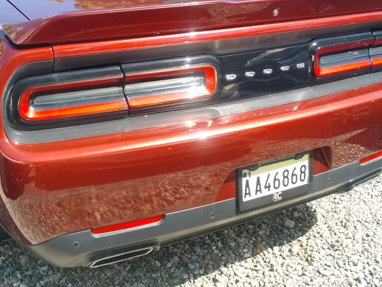 Dodge Challenger 2018, foto 1 de 6