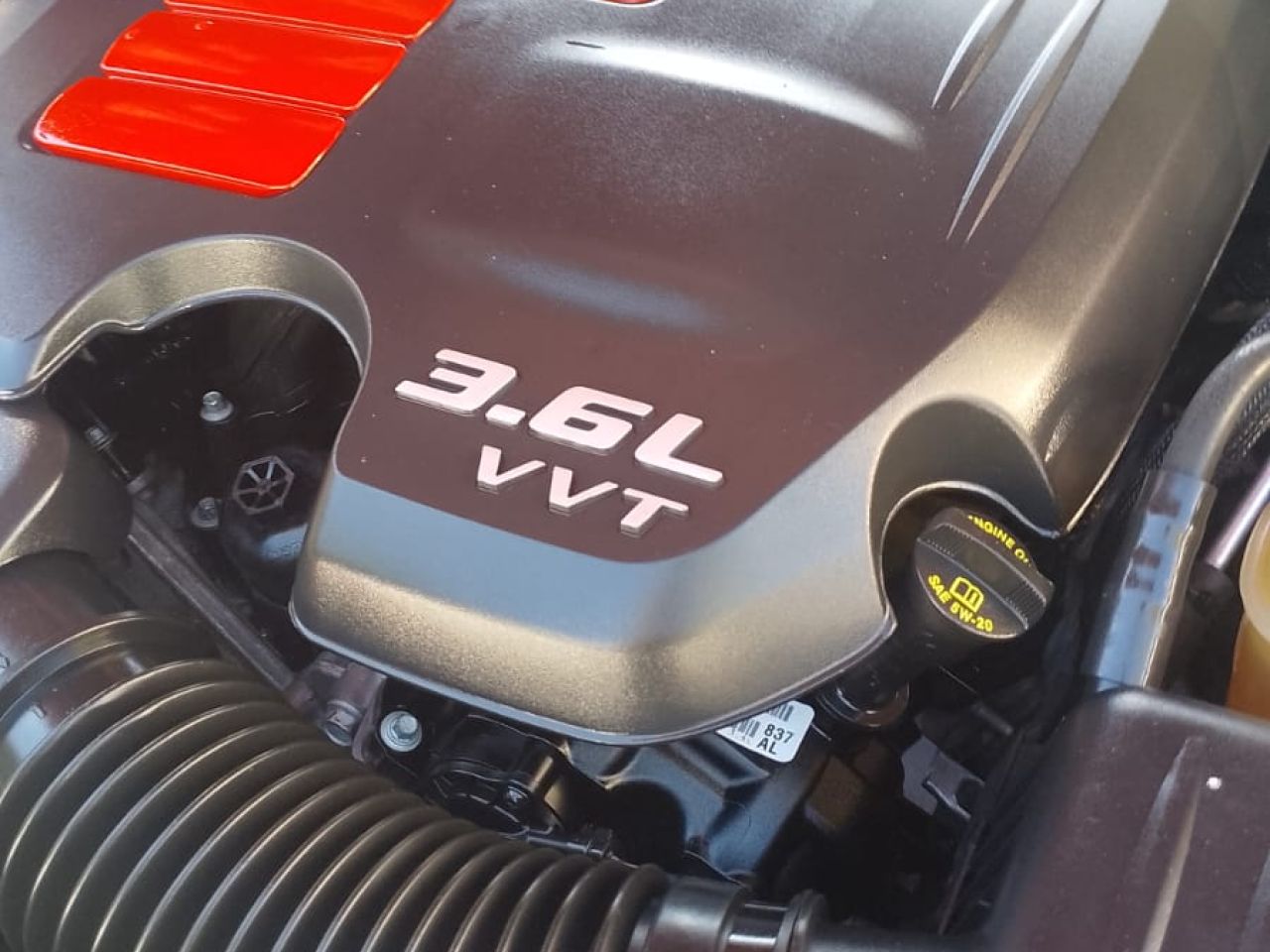 Dodge Challenger 2018, foto 4 de 6
