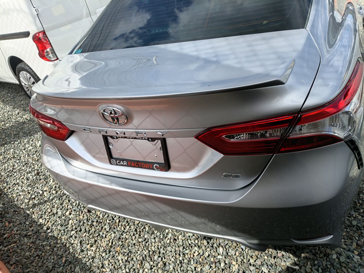Toyota Camry 2020, foto 3 de 9