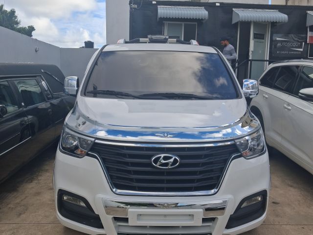 Hyundai Gran Starex 2021